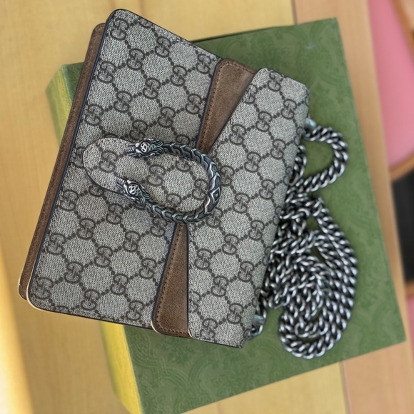 Authentic Gucci Dionysus GG Supreme Mini Bag - Made in Italy - Picture 11 of 13